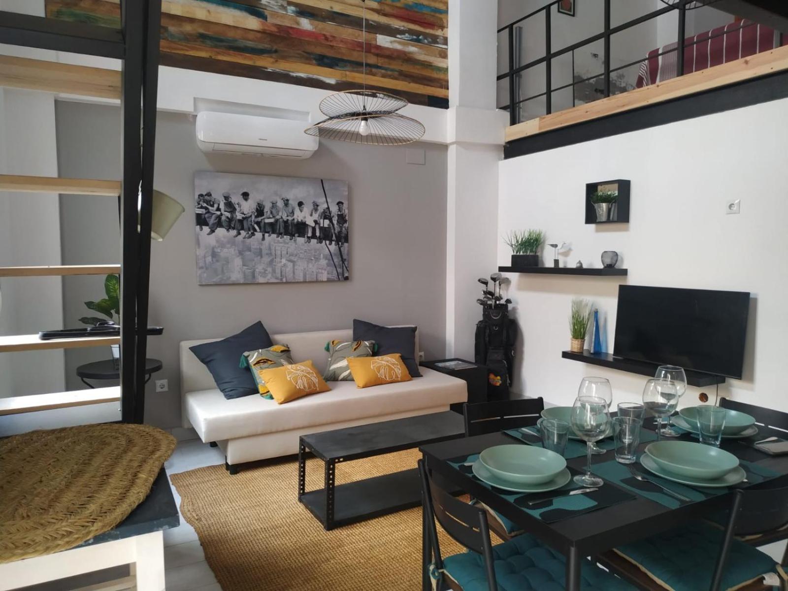 Centrico Apartamento Familiar Con Patio Privado Alicante Buitenkant foto
