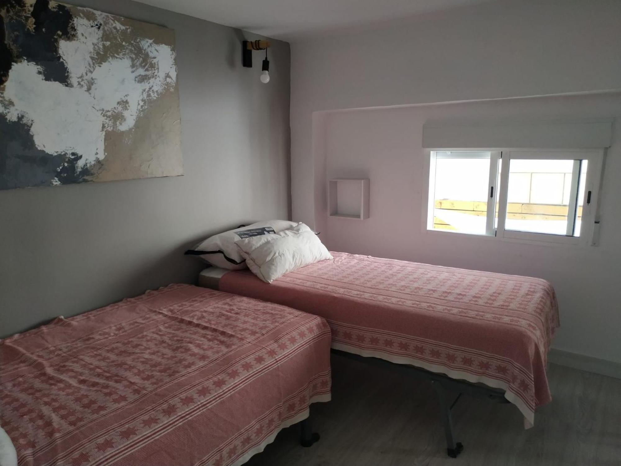 Centrico Apartamento Familiar Con Patio Privado Alicante Buitenkant foto
